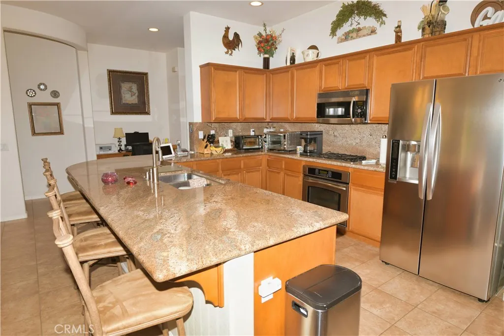 23915 Augusta, Corona, California 92883 — photo 5