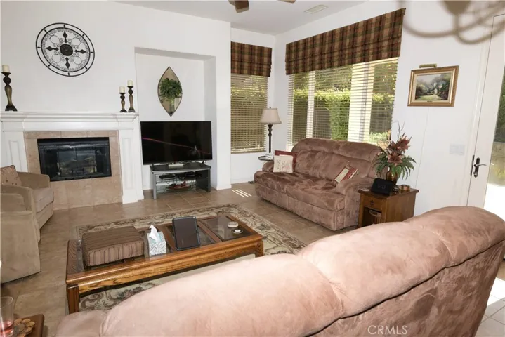 23915 Augusta, Corona, California 92883