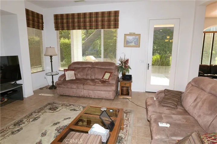 23915 Augusta, Corona, California 92883