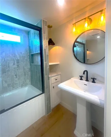 108 Yorktown, Newport Beach, California 92660