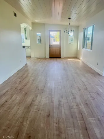 108 Yorktown, Newport Beach, California 92660
