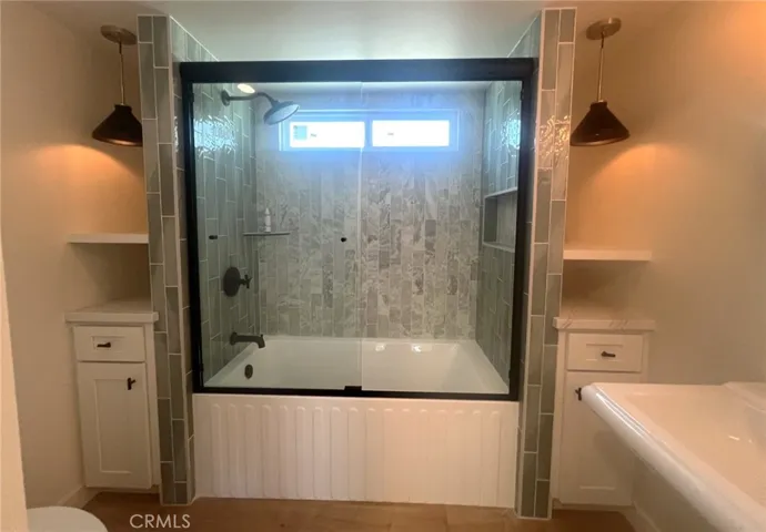108 Yorktown, Newport Beach, California 92660