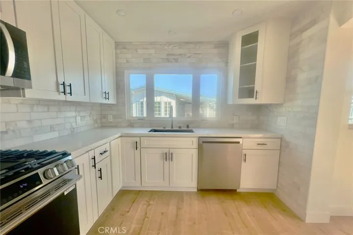 108 Yorktown, Newport Beach, California 92660