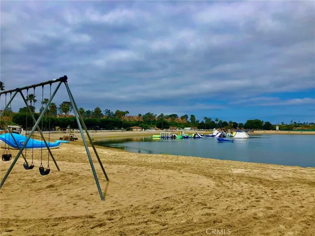 108 Yorktown, Newport Beach, California 92660