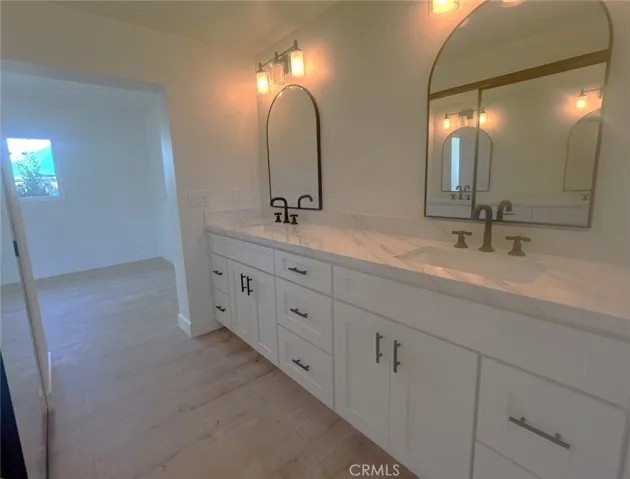 108 Yorktown, Newport Beach, California 92660