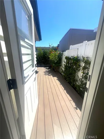 108 Yorktown, Newport Beach, California 92660