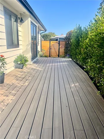 108 Yorktown, Newport Beach, California 92660