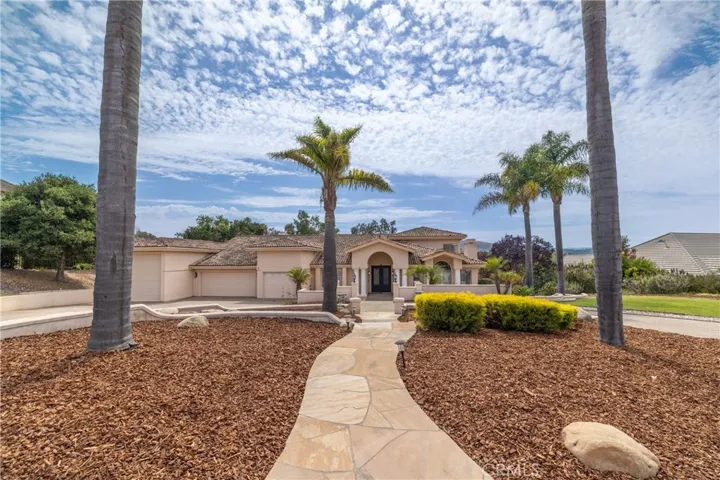 5939 Oakhill Drive, Santa Maria, California 93455