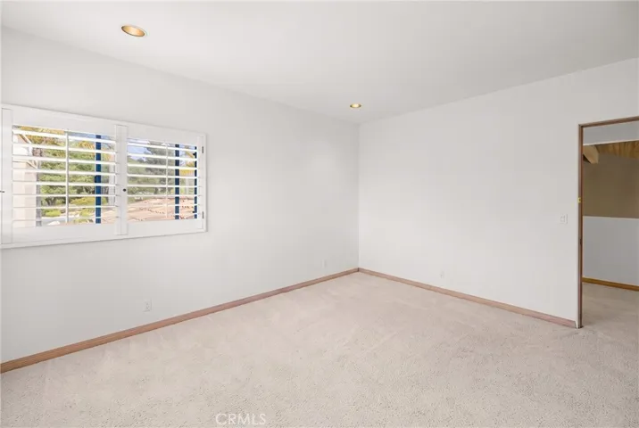 5939 Oakhill Drive, Santa Maria, California 93455