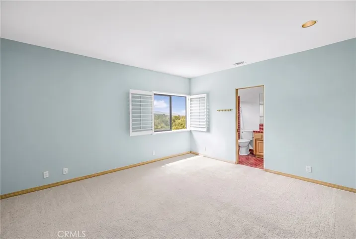 5939 Oakhill Drive, Santa Maria, California 93455