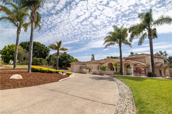 5939 Oakhill Drive, Santa Maria, California 93455