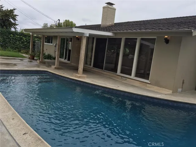 27143 Pembina Road, Rancho Palos Verdes, California 90275