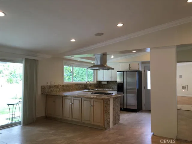 27143 Pembina Road, Rancho Palos Verdes, California 90275