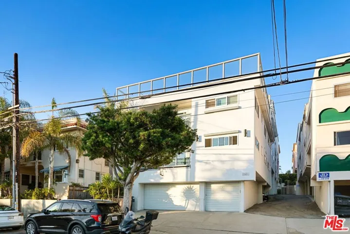 2431 3rd Street 7, Santa Monica, California 90405