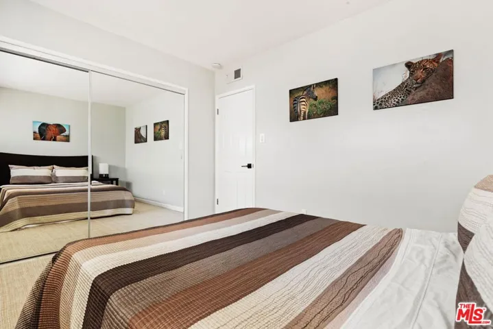 2431 3rd Street 7, Santa Monica, California 90405