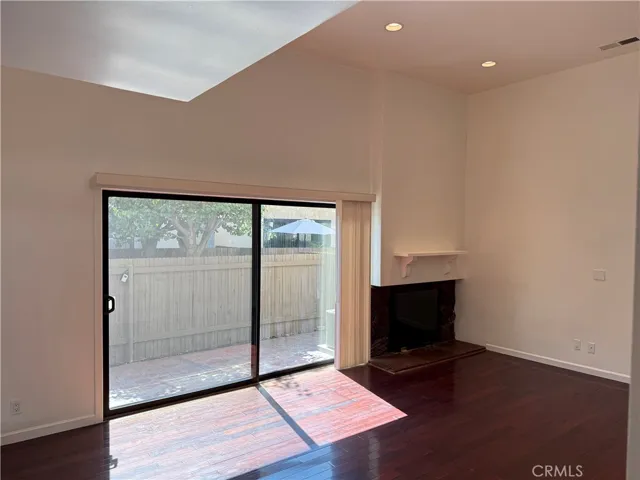 1147 Arcadia Avenue 3, Arcadia, California 91007
