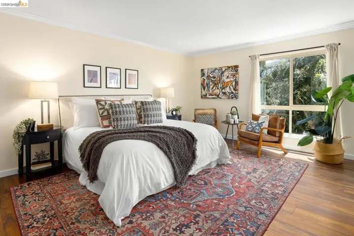77 Fairmount Avenue 302, Oakland, California 94611