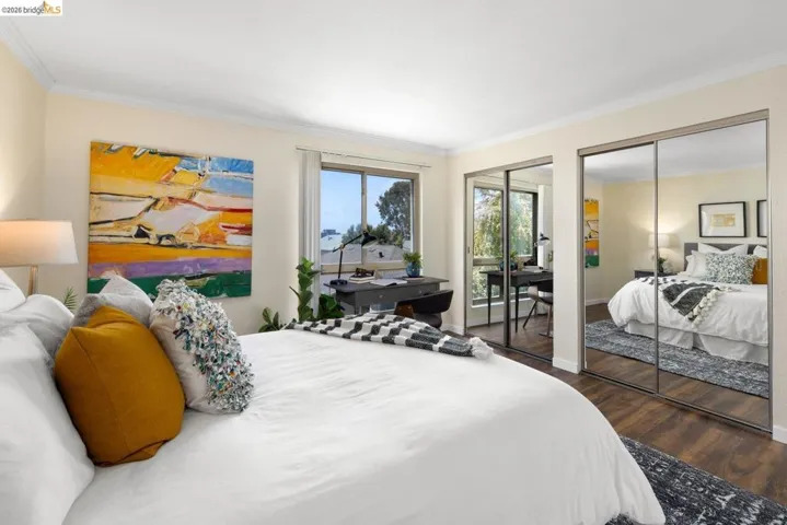77 Fairmount Avenue 302, Oakland, California 94611