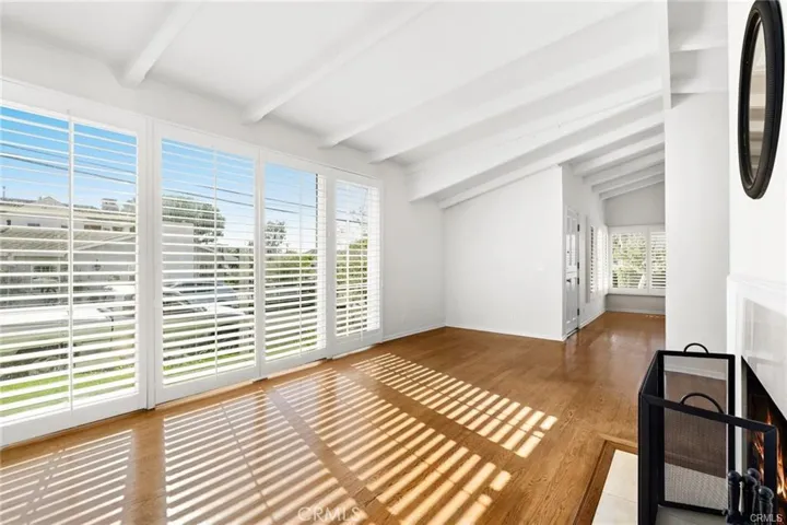 600 Poinsettia Avenue, Corona Del Mar, California 92625