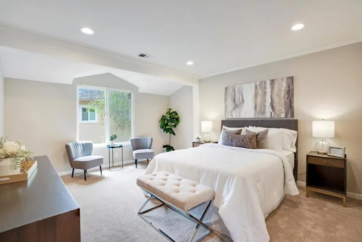 1323 Hoover Street, Menlo Park, California 94025
