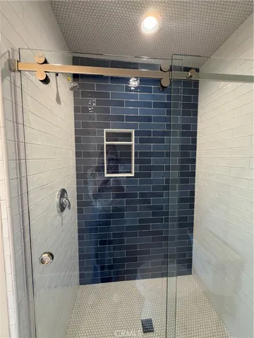 Master shower