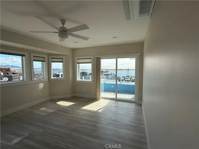 Separate deck