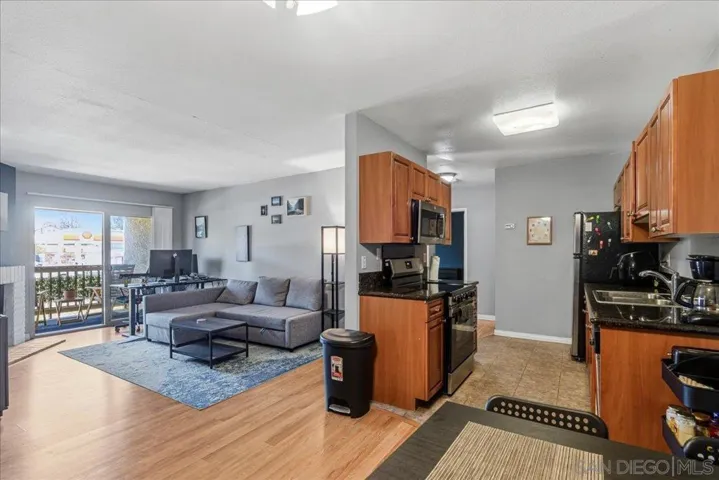 2910 Alta View Drive 203, San Diego, California 92139