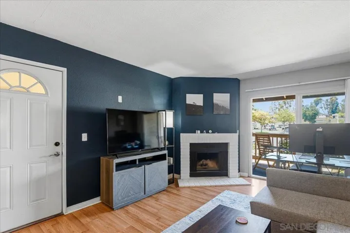 2910 Alta View Drive 203, San Diego, California 92139