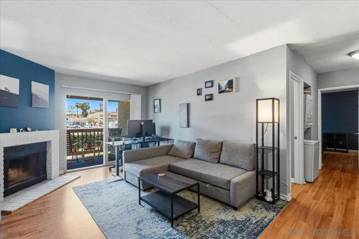 2910 Alta View Drive 203, San Diego, California 92139