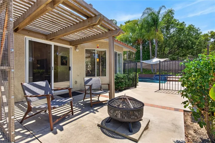 11321 Breithorn Court, Riverside, California 92503
