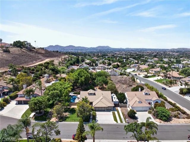 11321 Breithorn Court, Riverside, California 92503