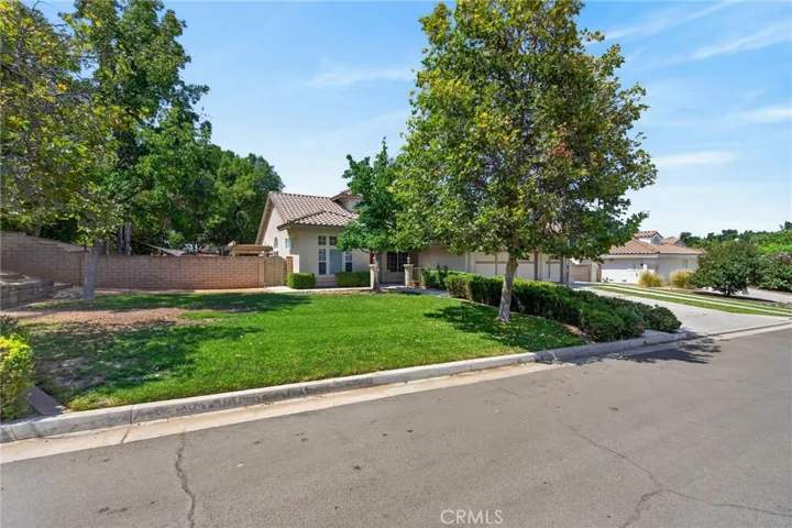 11321 Breithorn Court, Riverside, California 92503