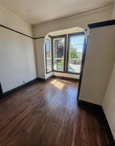 1210 Peralta Street, Oakland, California 94607