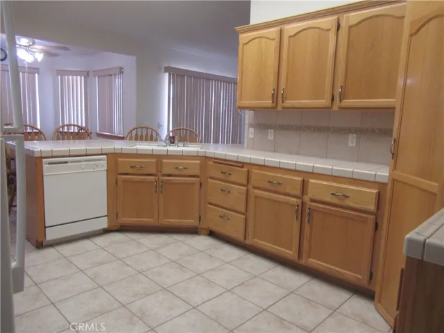 20035 Symeron, Apple Valley, California 92307