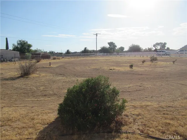 20035 Symeron, Apple Valley, California 92307