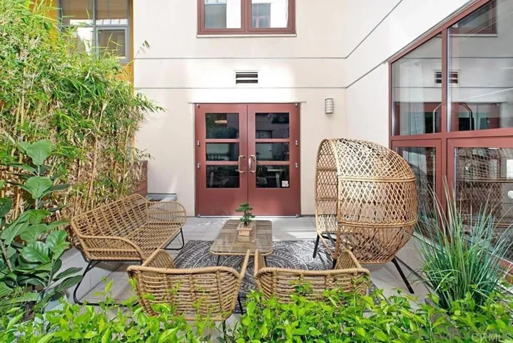 1150 J Street 803, San Diego, California 92101
