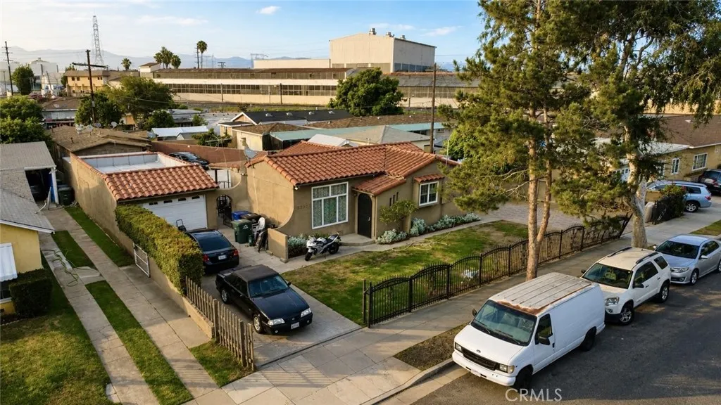 5237 Duncan, South Gate, California 90280 — photo 5