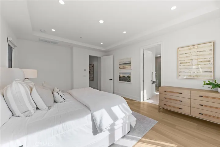 227 Fiore, Irvine, California 92602