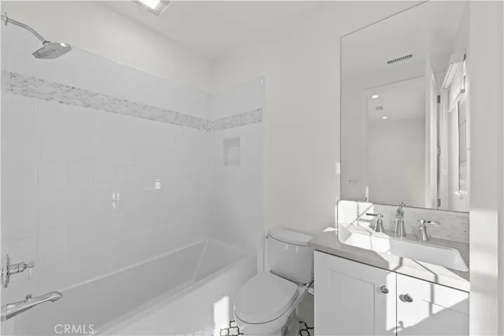 227 Fiore, Irvine, California 92602