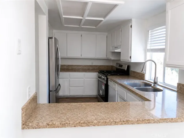157 Tiger Lane, San Jacinto, California 92583