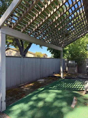 2007 Cedar Ridge Dr, Stockton, California 95207
