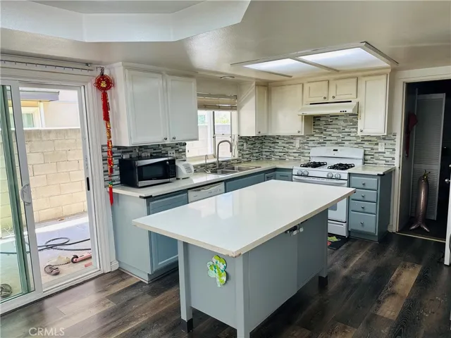 4238 La Rica, Baldwin Park, California 91706