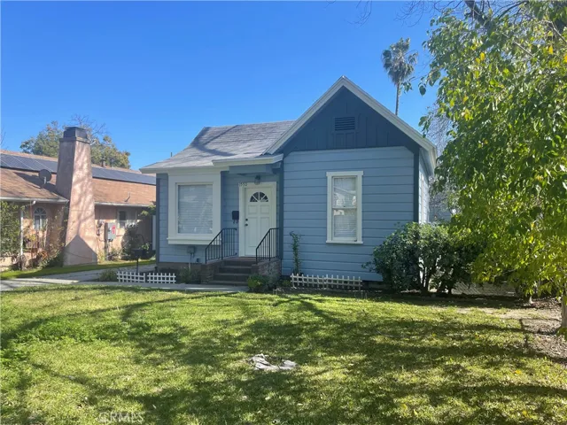 1570 Locust Street, Pasadena, California 91106
