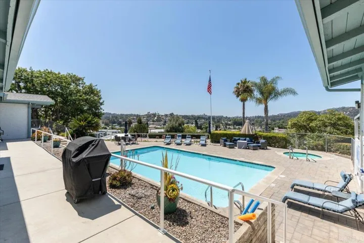 955 Howard Avenue 41, Escondido, California 92029