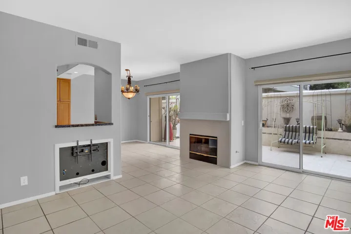 8 Sagunto, Aliso Viejo, California 92656