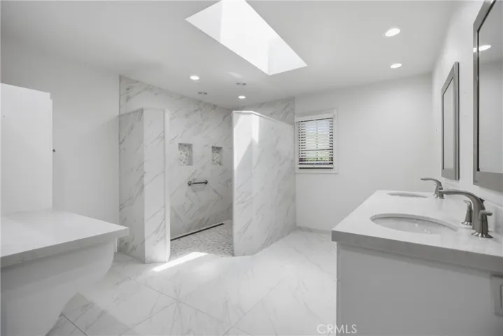 9250 Beazley, Corona, California 92883