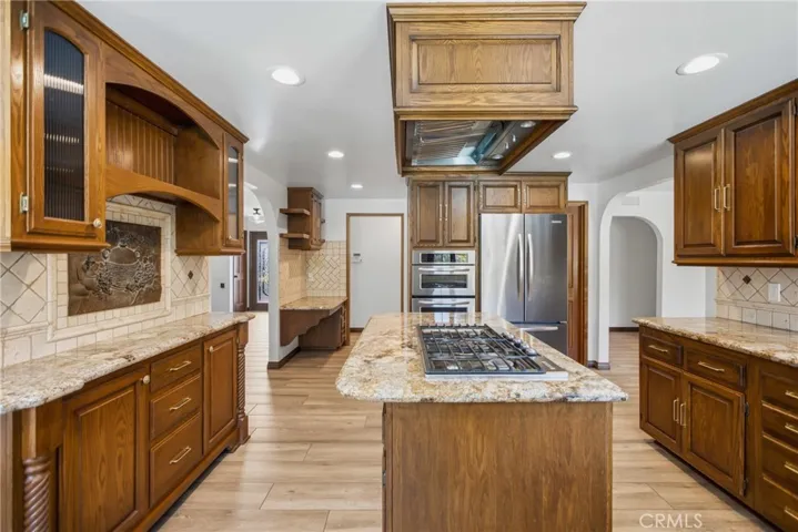 9250 Beazley, Corona, California 92883