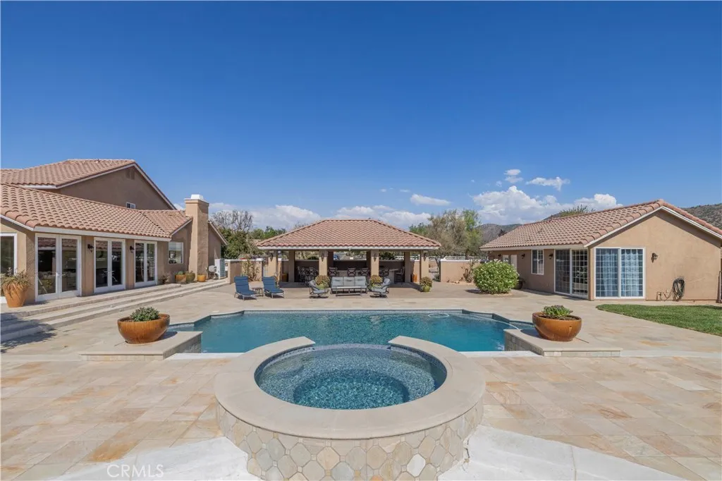 34901 Sweetwater Drive, Agua Dulce, California 91390 — photo 4