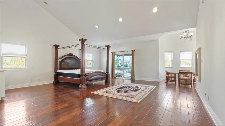 5128 Avenida Hacienda, Tarzana, California 91356