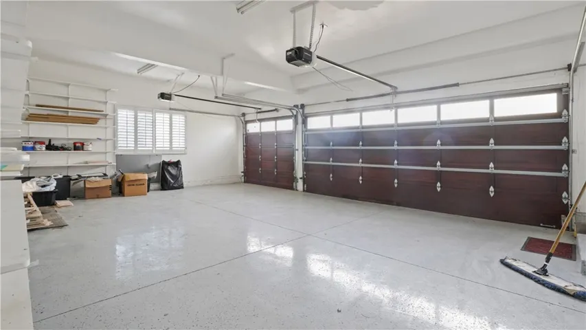5128 Avenida Hacienda, Tarzana, California 91356